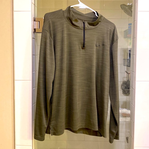 Under Armour Other - Under Armour Athletic Quarter Zip